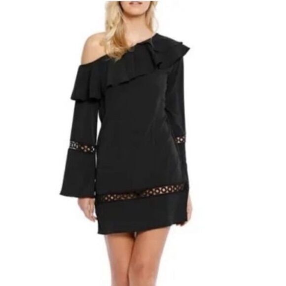 Walter Baker Graham Ruffle Off the Shoulder - Picture 1 of 7